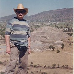 New & hot: Electronicartiste claude dubois