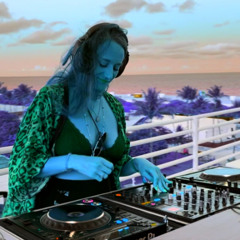 ShipFam Decompression Party - Miss Zolly 2025