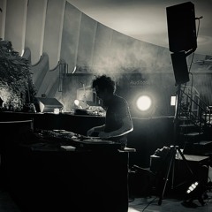 Outsiders: Glossy Mistakes w/ Recho @ Kiosk Radio 11.12.2025