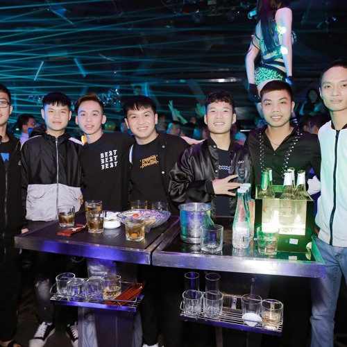 Vinahouse 2021 - Tạm Biệt Những Người Lính - Việt Cường mix