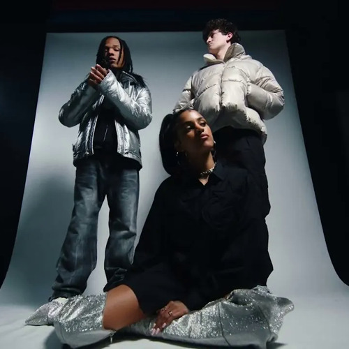 B-Lovee & Eli WTF-What She Like (Official Video)