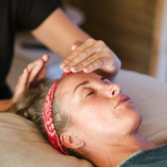 Ramneek Bhogal | Exploring Tennis Elbow Through Chiropractic Care