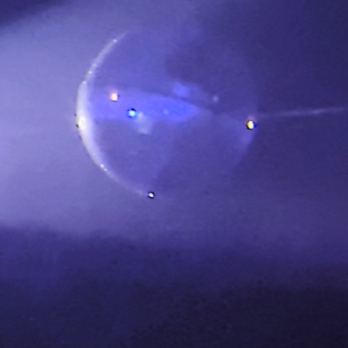 pixels - xavangelz (prod.BULLYWO)