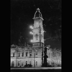 2018.03.30 GPO Clock Tower Bell at 11:45 AM and 12:00 Noon. Early Autumn.