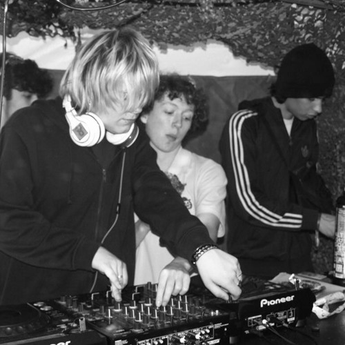 GUEST MIX 010: SUMMERZ ELECTRO