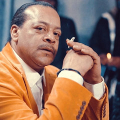 Aí Tu Chega Em Casa E Vagabundo Vem Te Pedir Maço. Irmão Vai Tomar No Meio De Seu Cu, Cigarro É Meu Porra [fieldensons]