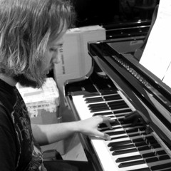 Tomb Raider 1 Main Theme (Orch Cover w/ electric guitar)