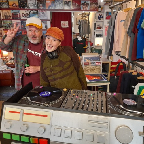 Groovy Schüssel with Moogy Boogie & Solaris100 04/07/24