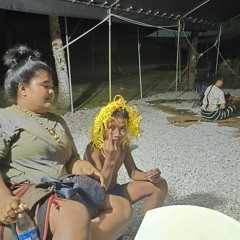 Yaa mwaruru misil ft. deehlesaiukrang alongside JayWarez