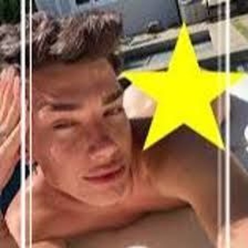 Stream JAMES CHARLES LEAK ON TWITTER VIDEO VIRAL by Nyai0295 Listen