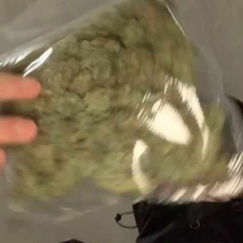 Packs On The Low (prod. boohootheghost & Tweak3)