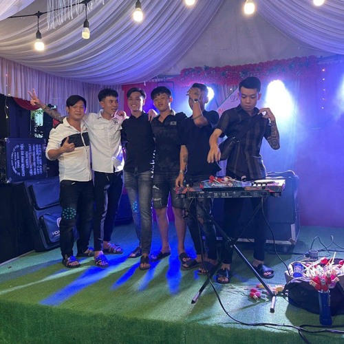 NST Bay Bổng Cùng Quí ✈️