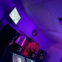 211’s Ft. ZayOx