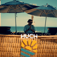 HUCH @ 10 e Meio Beach Club (Jan 26)