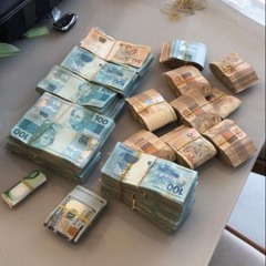 TODO MUNDO TA NO GOLPE (( DJ ALEX DA BAIXADA )) MC ROBA CENA