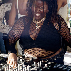 EAU VIVE x KABOOM RADIO