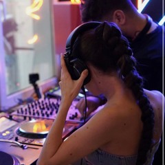 Krisz Ivy & MuTT afro vibes