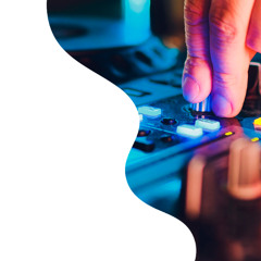 ABERTURA DJ PAULO  -  LOCUTORA LILIAN 2025  - Réveillon 2026