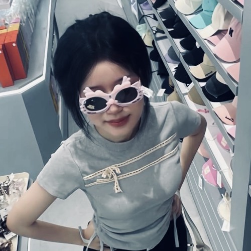 Le Bo - Falling For U (Prod. by MVrc)