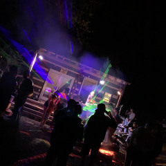 Tiny house adventures tybot B2B GABE