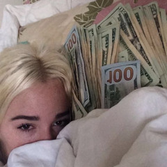 i got racks too Rhonda w/ QvSQuE (rhinoyea)