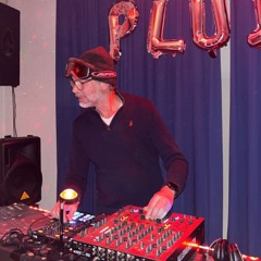 Pluis Live set 252 House 2