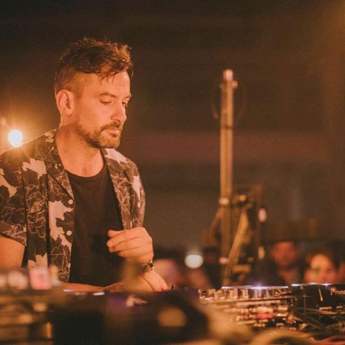 Stream Bonobo & Anna Lapwood Performing 'Otomo' Live At The Royal