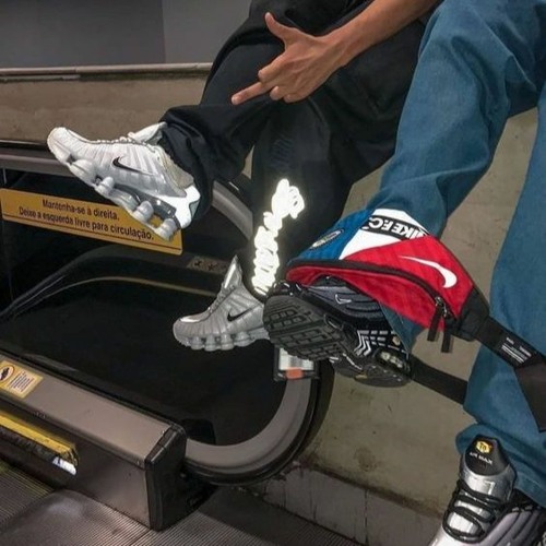 ROBBINDABANK *prod. aro x trenton kyle*