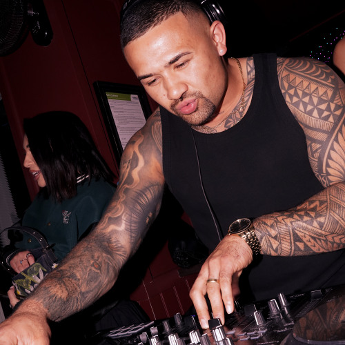 Pre Party V6 (Dancehall, R&B, Hip Hop, Edits, Vibbbeezz)