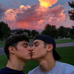 im gay...