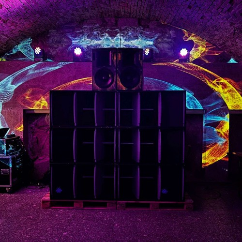 Efinix - Eiskeller Birthday Set 28.11.25