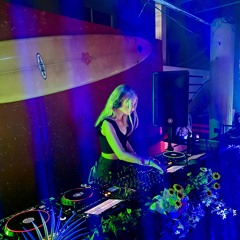 DEEP TECH MIX