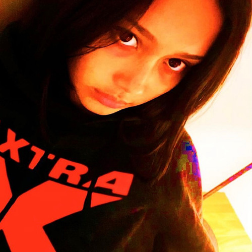 kodeeeeeeeee / xtra (kinkola)