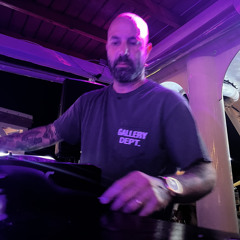 DJ Tomer A Special Live Set Dedicated To NYE 2022 (Dj Tomer & Ricardo)