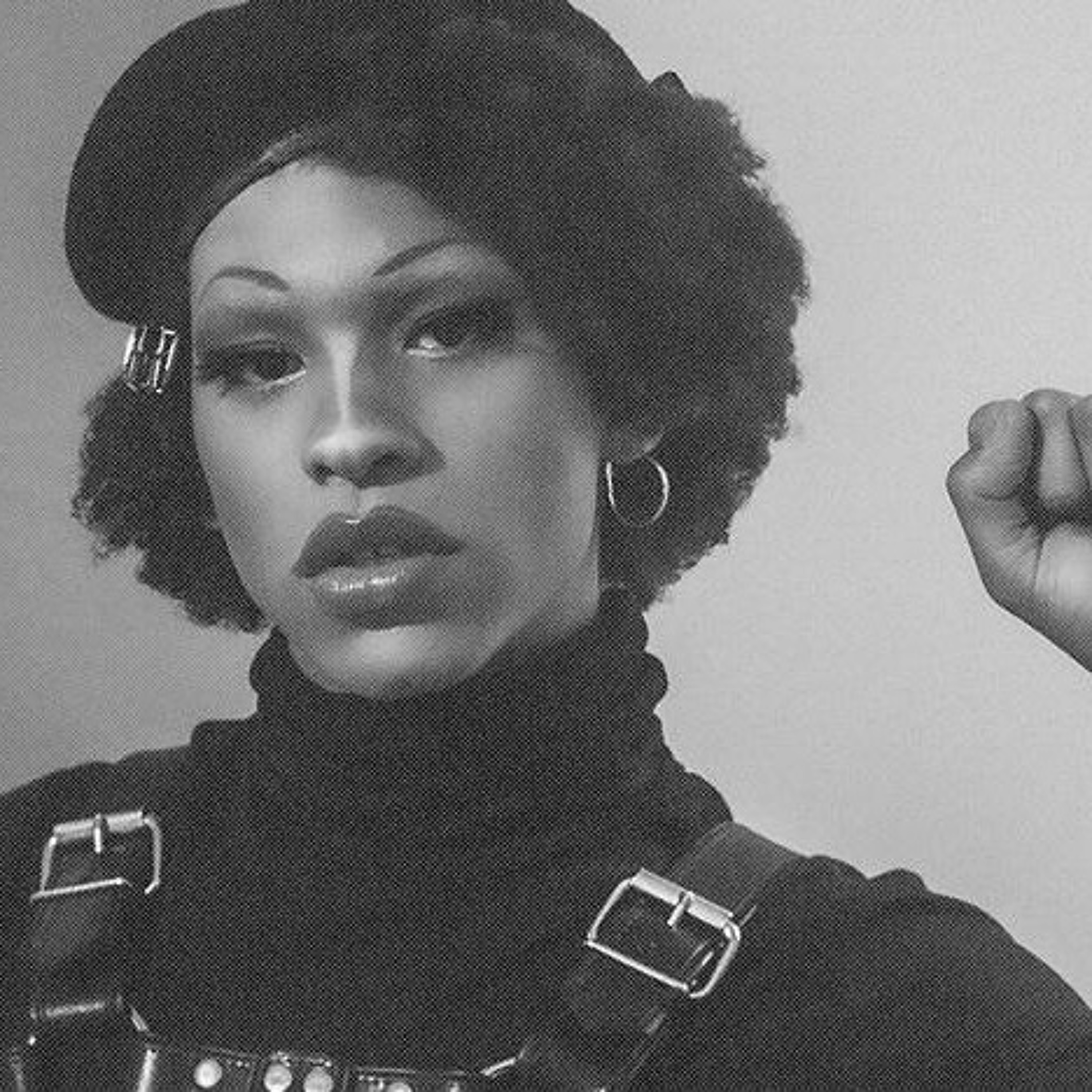 R&B Singer Freddie On How Performing Helped Them Find Their Identity episode artwork