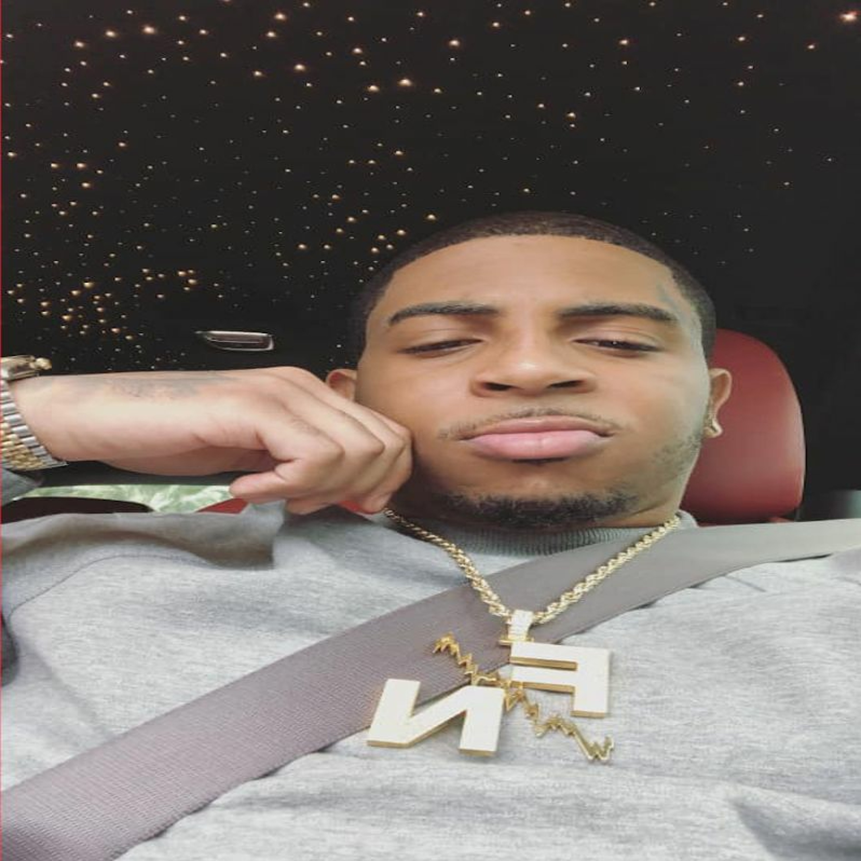 #LONGLIVEKSMOOVE episode artwork