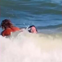 Vídeo do Surfista no Banheiro da Mansão Privilégio Espalha-se Rápido nas Redes