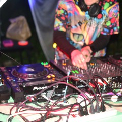 RADIO - Jamming With Malzof + Guests