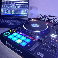 IEL [LIVE @ LABODEGA BAR] | RNB, AFRO, POP, LATINA, HIPHOP