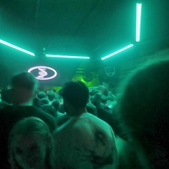 House 🕺