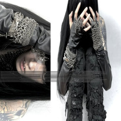 грязные руки скрывают лицо