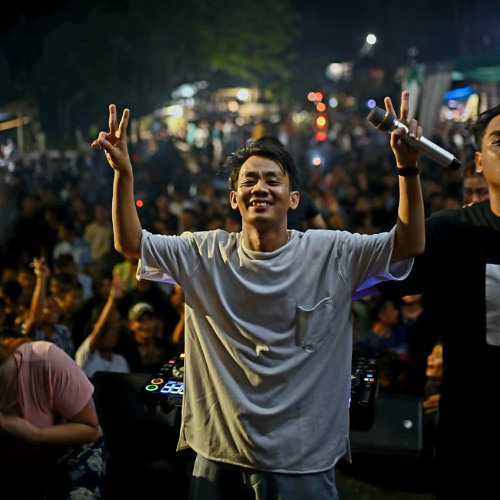 NADA DERING ANDRO THAICHA ( ERIK ZAIFUNK X DJ ANDRO )