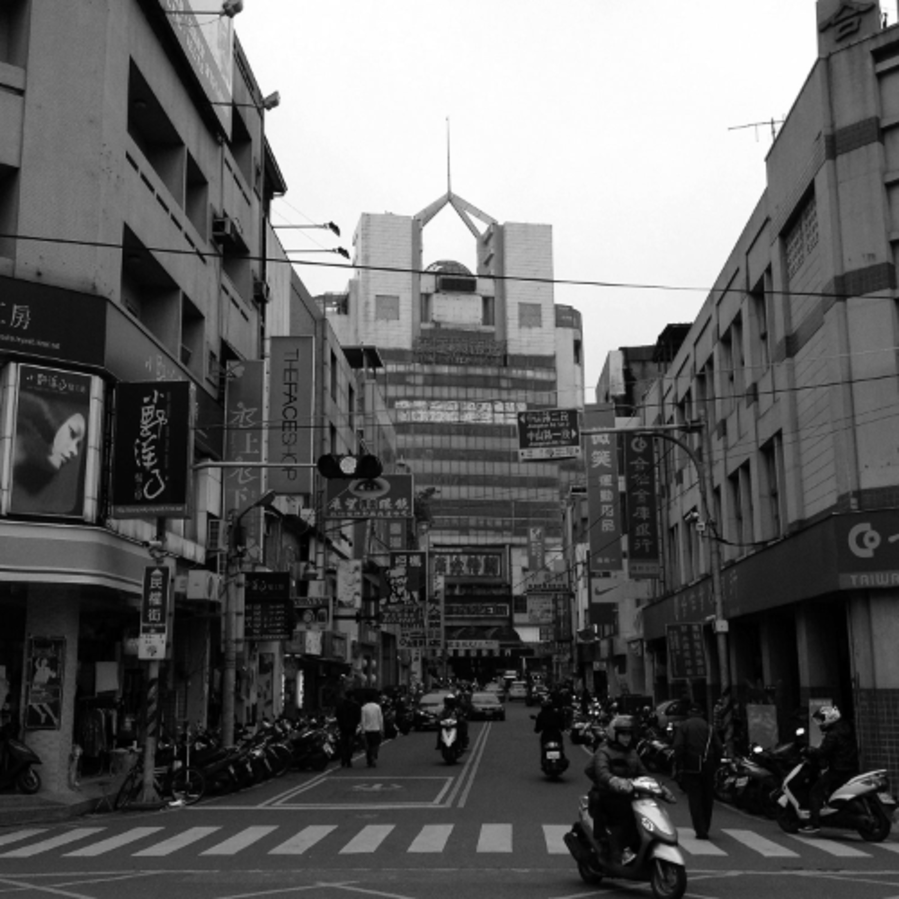 Cities #882 - Yuanlin [Deep House - Deep Tech]