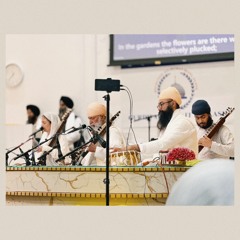 ਝਾਗੜਦੰ ਨਾਗੜਦੰ ਬਾਗੜਦੰ ਬਾਜੇ ॥ - Ustad Bhai Baljit Singh Ji (Delhi) - Jhagardang Nagardang Bagardang Baaje