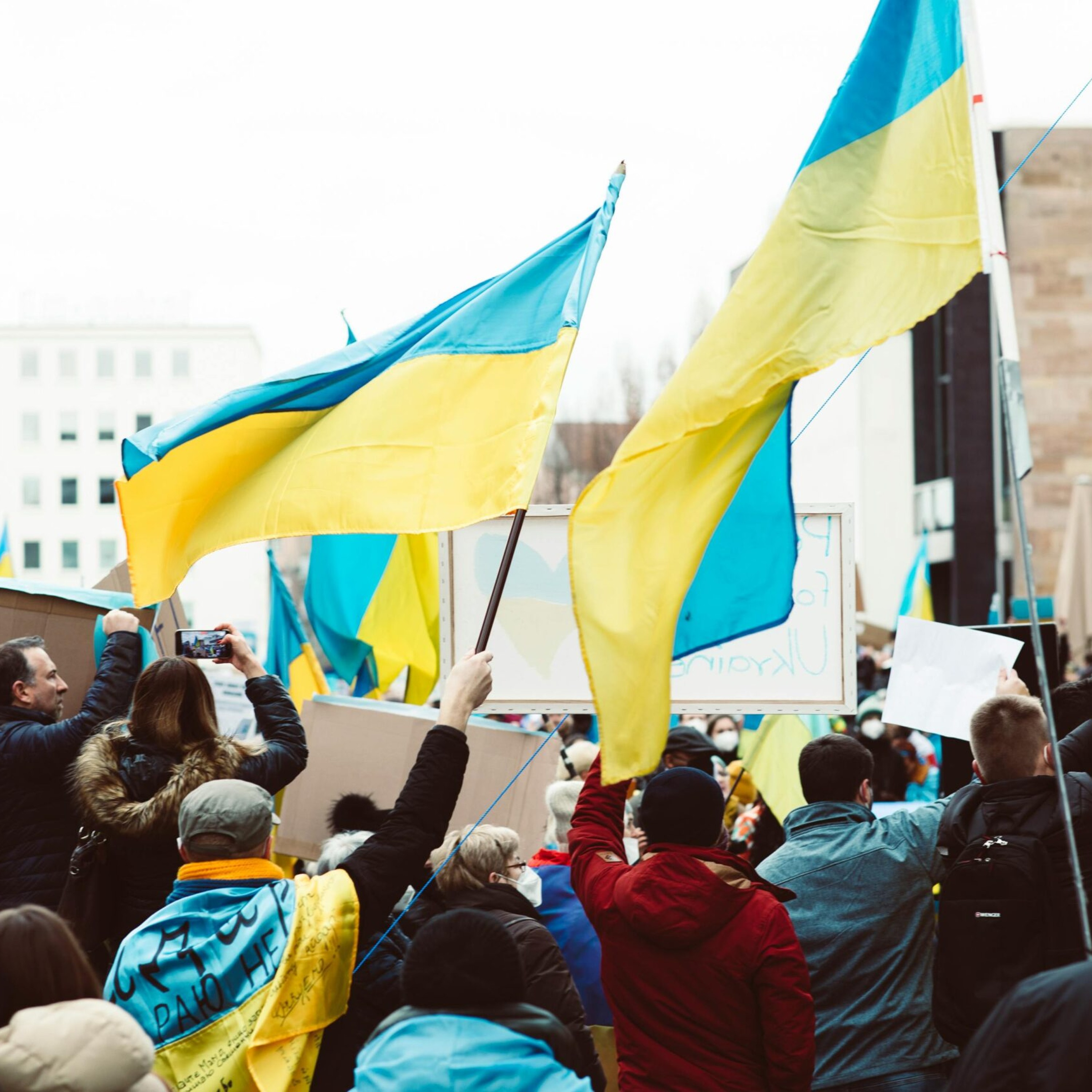Українці, які сподіваються, що війна швидко закінчиться, лише псують собі життя — Валерій Пекар episode artwork