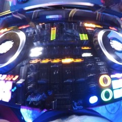 Reggaeton En Casa
