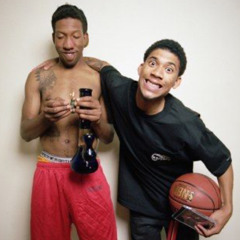 Mellowhype “bankrolls” slowed and reverb