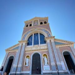 Sicilia, Tindari - Santuario / Inside The Sanctuary
