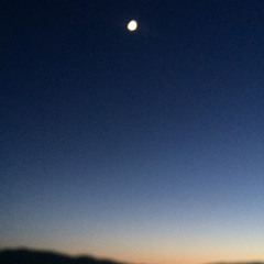 🌌