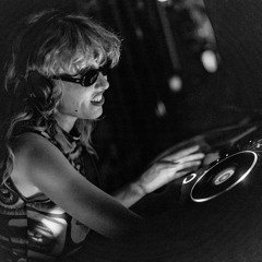 JM#228 - Ora The Molecule